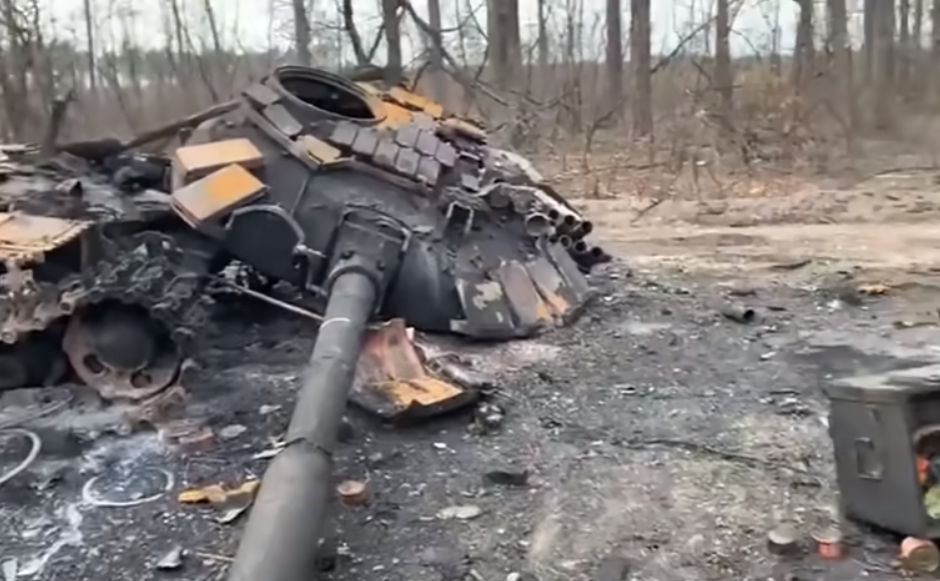 Морпехи из Рапиры метко уничтожили вражеский танк на Донбассе (видео)