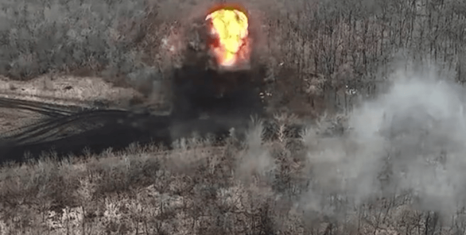 Мусор шевелился: пограничники уничтожили опорный пункт окупантов (ВИДЕО)