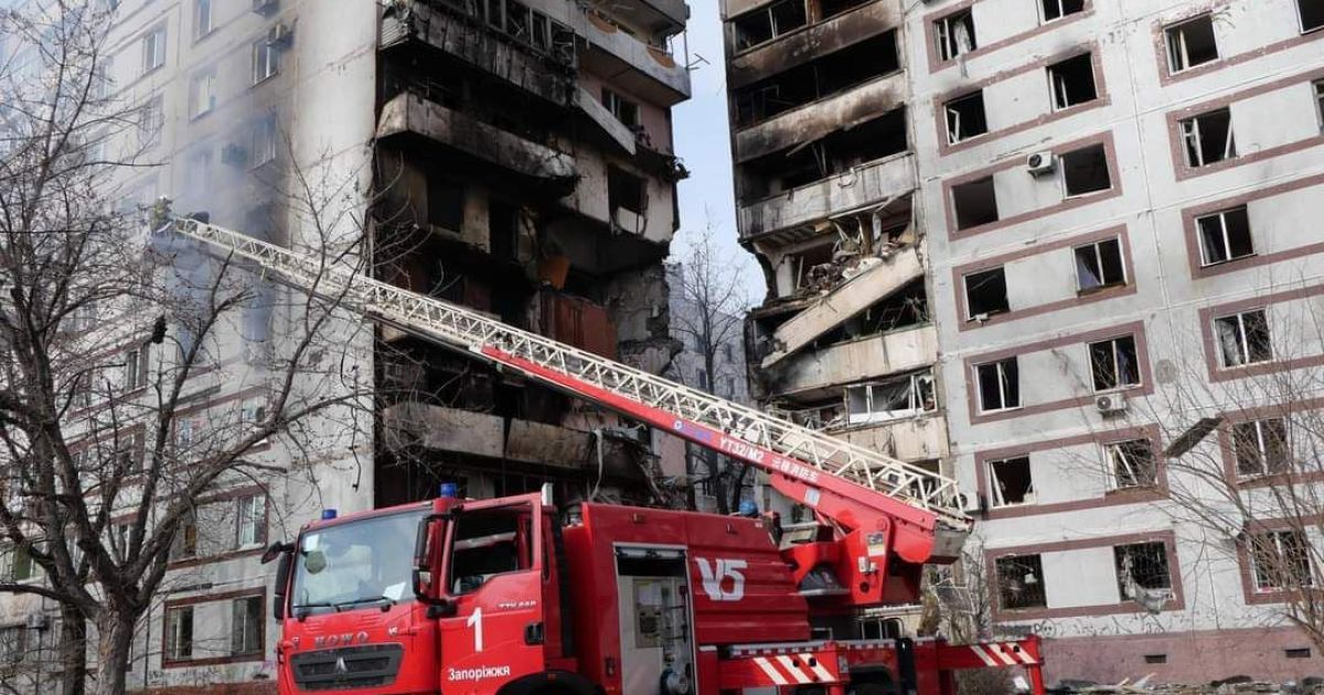  Взрыв очень сильный был, задрожали стены: очевидцы рассказали о прилете ракеты в Запорожье 