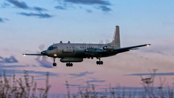 Разведка Британии: взрывы на аэродроме возле Москвы могут быть самой большой стратегической проблемой для РФ