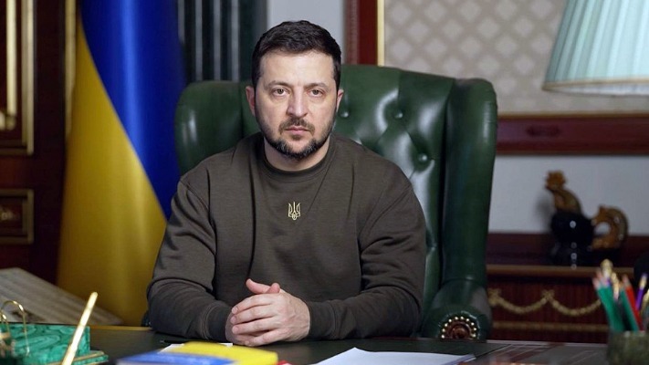 Зеленский ввел в действие санкции против более 300 компаний и физлиц из рф и других