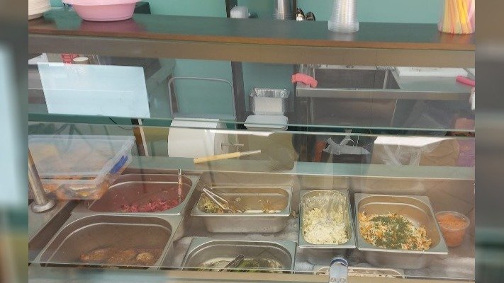В Хайфе открылось новое кафе: и опять оливье?