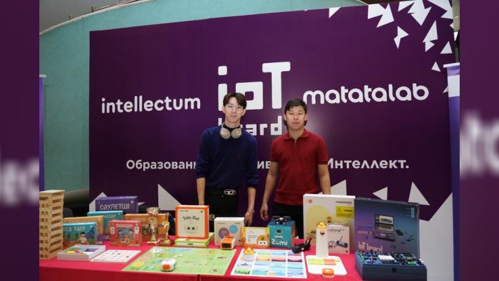 Крупнейший в Азии чемпионат по робототехнике проходит в Астане