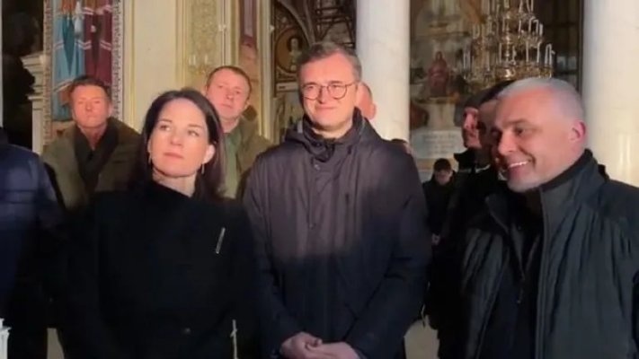 Глава МИД Германии посетила разрушенный Россией собор в Одессе