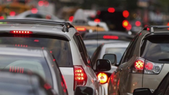 Владельцам старых автомобилей могут снизить налог на транспорт в Казахстане