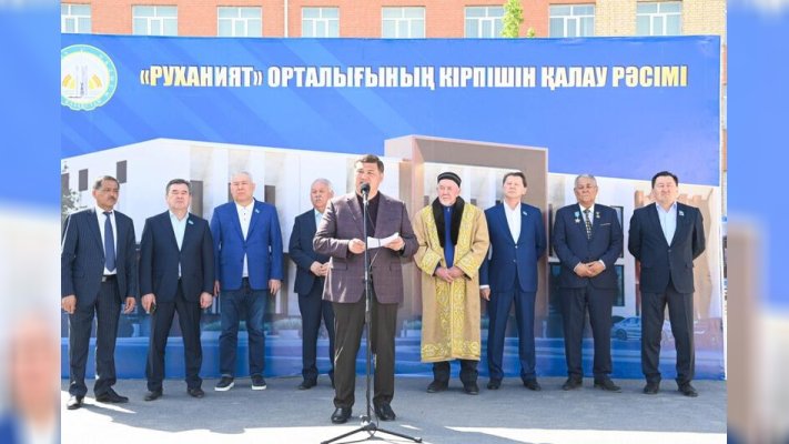 В Сырдарьинском районе заложен фундамент центра Руханият с круглосуточной библиотекой