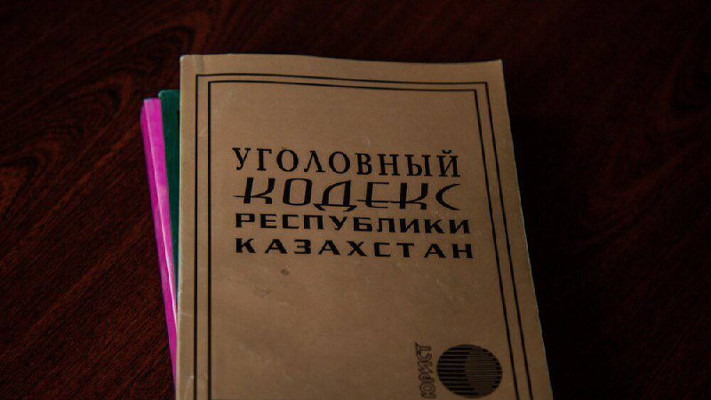 Директора футбольного клуба «Жетісу» подозревают в хищении 85,4 млн тенге