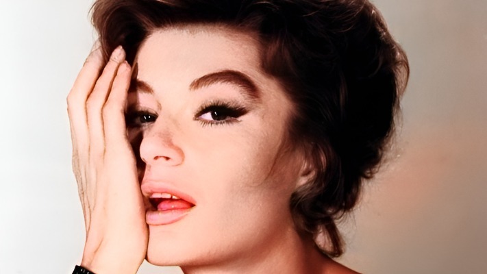 Скончалась легендарная актриса из фильма Мужчина и женщина