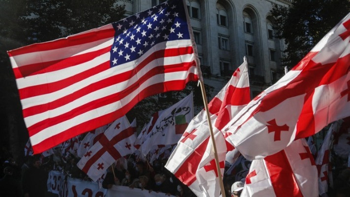 США объявили о приостановке выделения 95 млн долларов правительству Грузии
