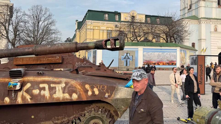Илон Маск назвал предателем сенатора-ветерана за поддержку Украины