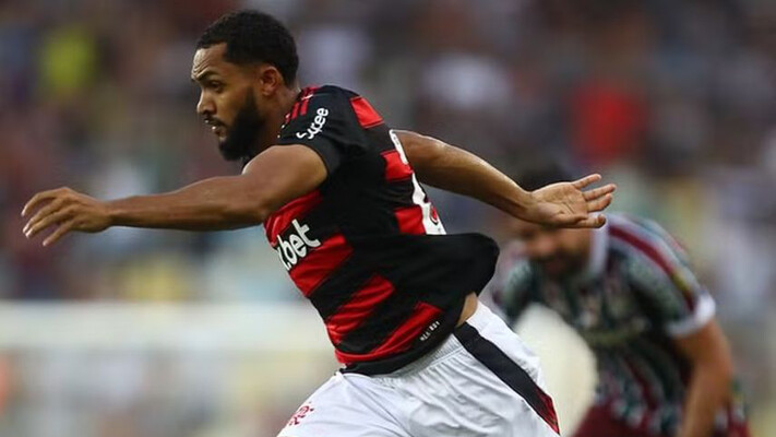 В Бразилии поддержали Жунинью: В Азербайджане за такое не свистят