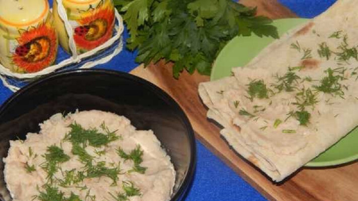 Постный паштет из фасоли с кунжутом: идеальное блюдо для завершения Великого поста
