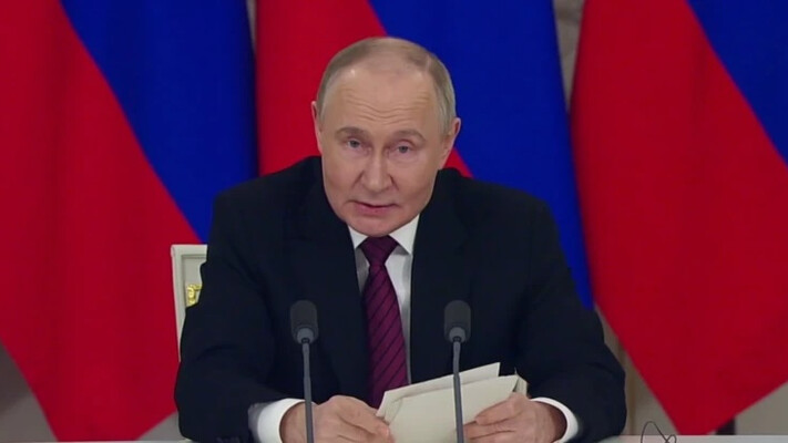 Путин предложил Украине вернуться к прямым переговорам