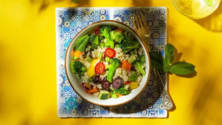 Интервальное голодание и похудение: новое исследование и вкусные рецепты