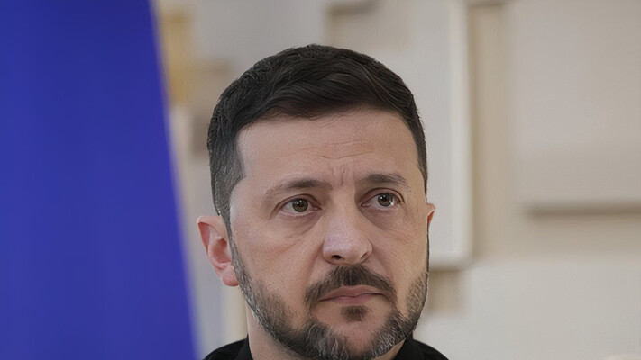 Зеленский назвал зверским удар россиян по Сумам. Один снаряд попал в квартиру и не взорвался 