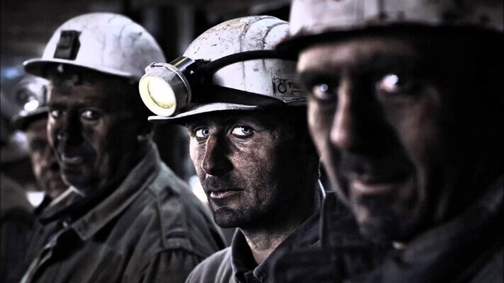 Кто из украинцев может выйти на пенсию вдвое быстрее: профессии, которым засчитывают двойной стаж