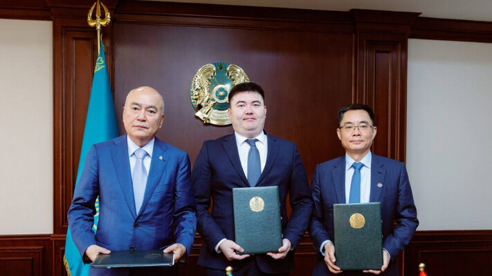 Казахстан подписал с китайской CNOOC контракт на разведку и добычу углеводородов на Каспии