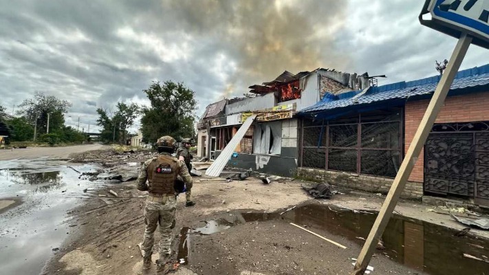 По многострадальному вокзалу в Константиновке снова нанесли удар: Фото повреждений