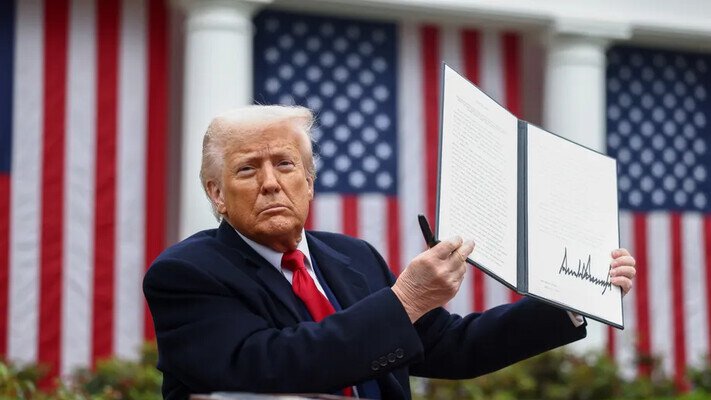 Трамп поставил Канаде ультиматум: торговые переговоры остановлены из-за цифрового налога