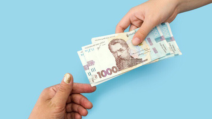 Минимальная зарплата в Украине вырастет: сколько будут платить в 2026-2028 годах