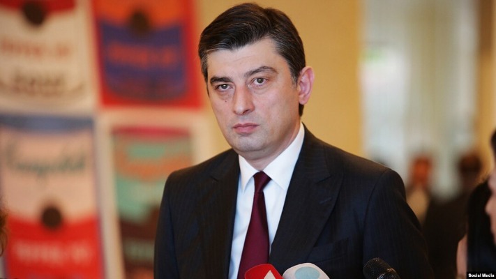 Вырвано из кремлевского учебника: Георгий Гахария о приостановке мандатов