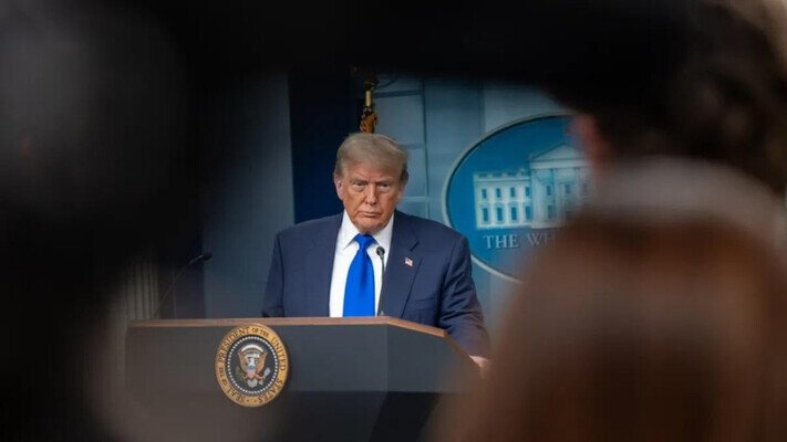 Трамп все еще считает, что Россия победит - вопрос лишь во времени, - Politico