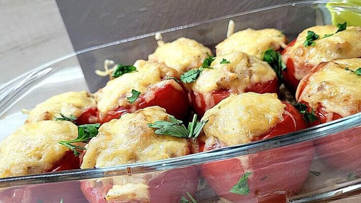 Фаршированные помидоры с мясом и рисом: просто, вкусно, по-домашнему