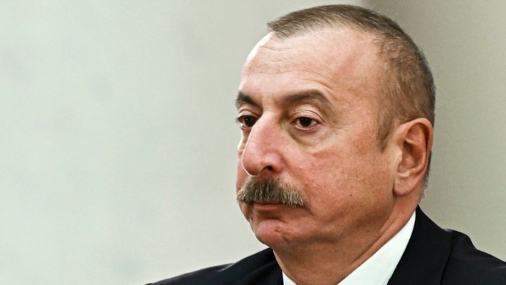 Азербайджан может отменить эмбарго на поставки Украине вооружений – СМИ