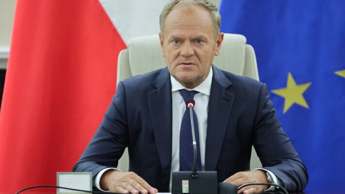 Туск заявил, что воздушное пространство Польши нарушило огромное количество дронов РФ. Зеленский назвал цифру 