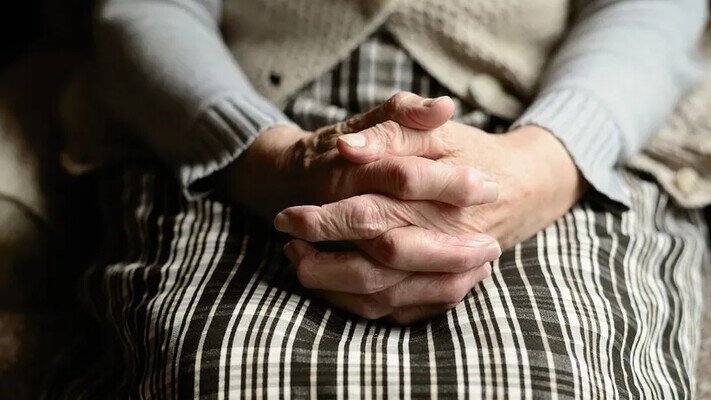 Пенсионерам 65+ выплатят по 3 700 грн: государство запускает новую программу поддержки
