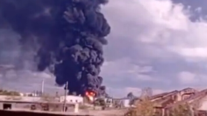 Силы обороны Украины подтвердили: в Феодосии поражен нефтяной терминал и склад боеприпасов армии РФ