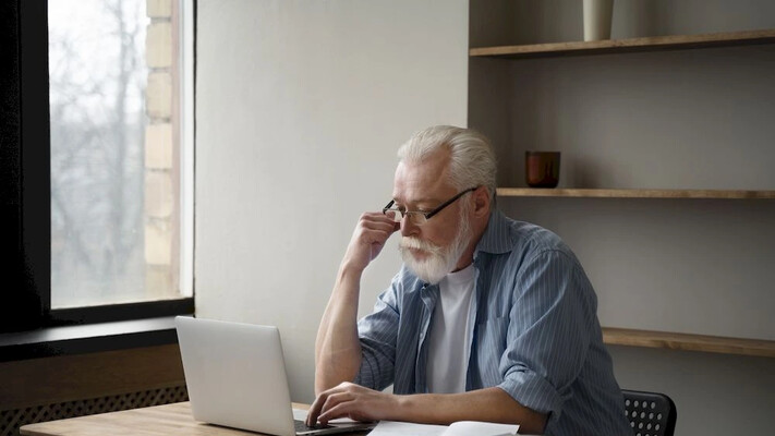 В Пенсионном фонде назвали два показателя, от которых зависит повышение пенсии