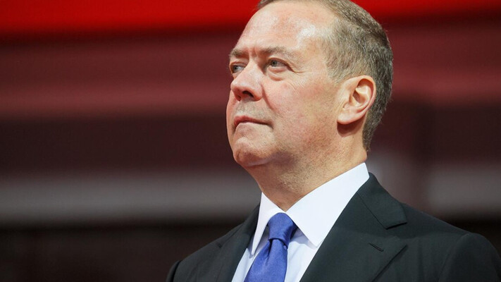  Медведев пригрозил Трампу «ядерным ответом» на возможную передачу Tomahawk Украине 