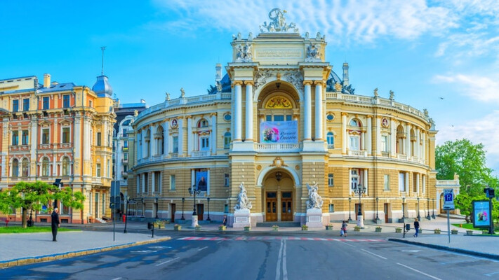 Зеленский распорядился создать военную администрацию в Одессе
