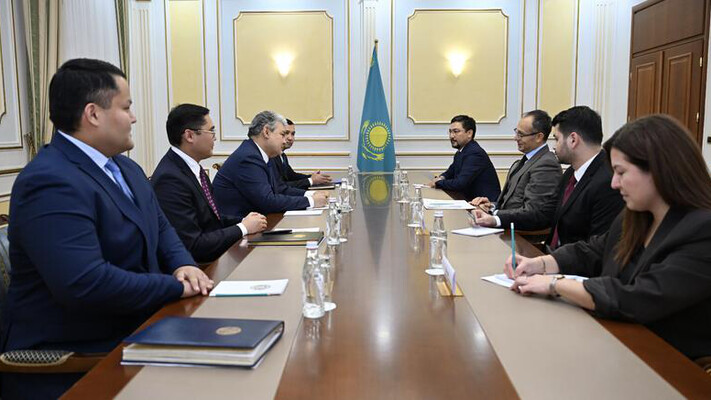 Министр иностранных дел Казахстана провёл встречу с Генеральным секретарём ТюркПА