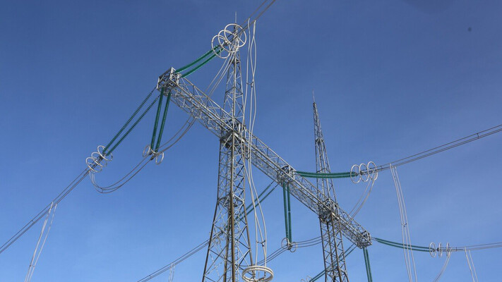 Из-за обстрелов РФ почти во всей Украине– аварийные отключения света. Задерживаются поезда 