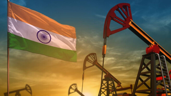  Индия ищет пути продления закупок российской нефти после санкций США – Bloomberg 