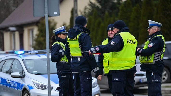 В Польше задержали стримера, который публиковал антиукраинские видео и срывал флаги – СМИ 