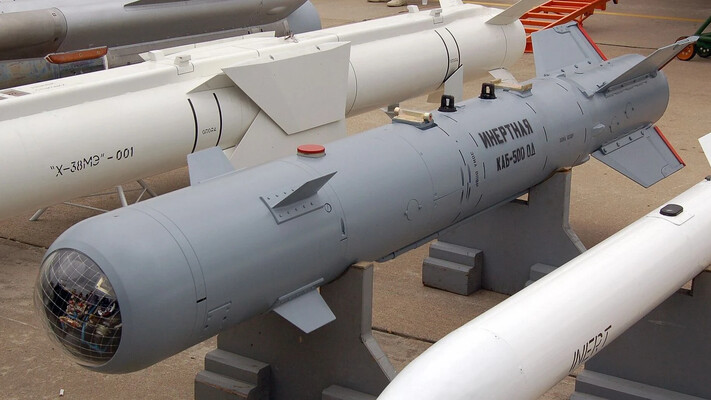 россияне используют реактивные планеры на авиабомбах для ударов по тылам Украины - FT